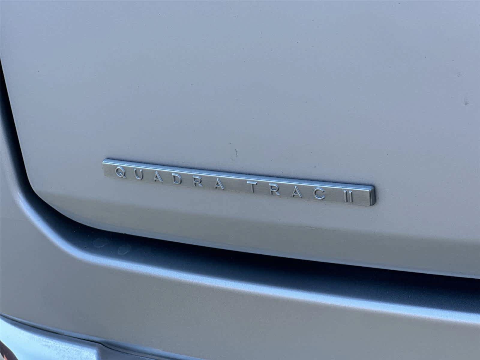 Used 2022 Jeep Wagoneer Series III AWD/4WD image 8
