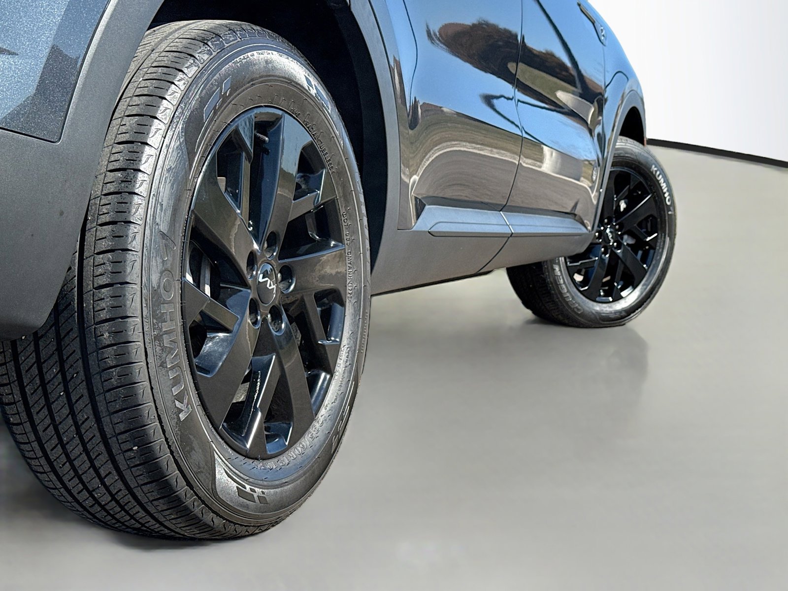 Used 2023 Kia Sorento S w/ Panoramic Sunroof Package image 17