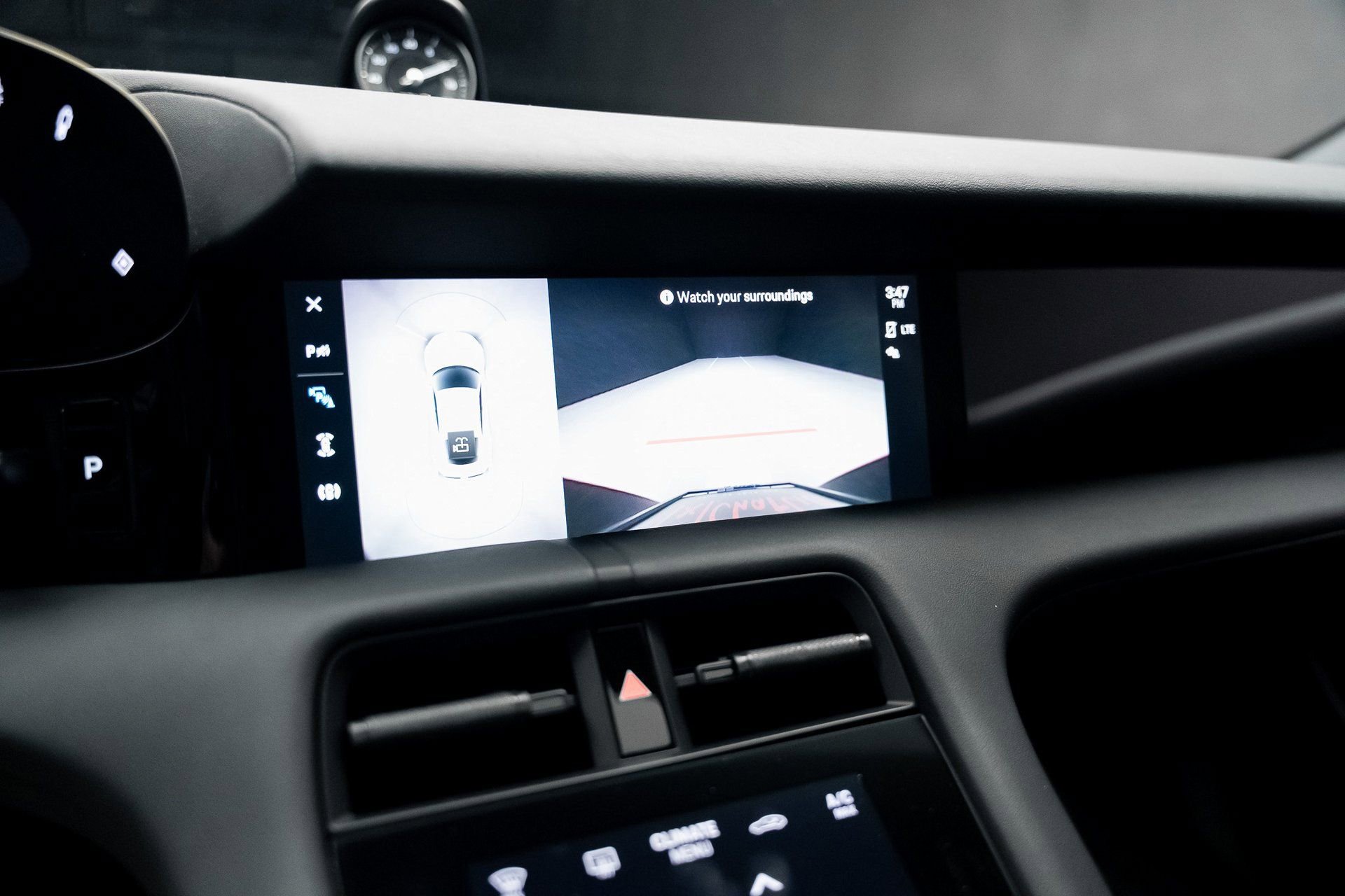 Used 2022 Porsche Taycan image 49