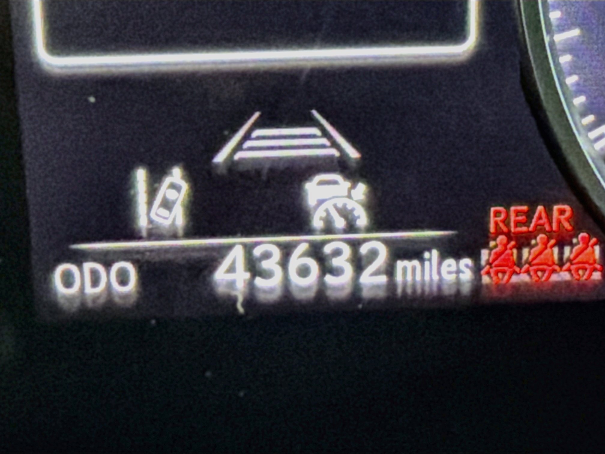 Used 2024 Lexus RX 350 Premium w/ Accessory Package (Z1) AWD/4WD image 18