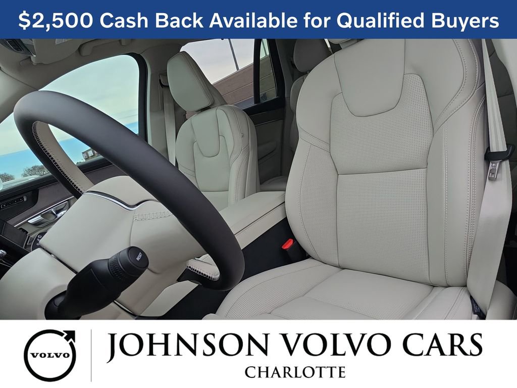 New 2026 Volvo XC90 B6 Ultra w/ Protection Package image 17