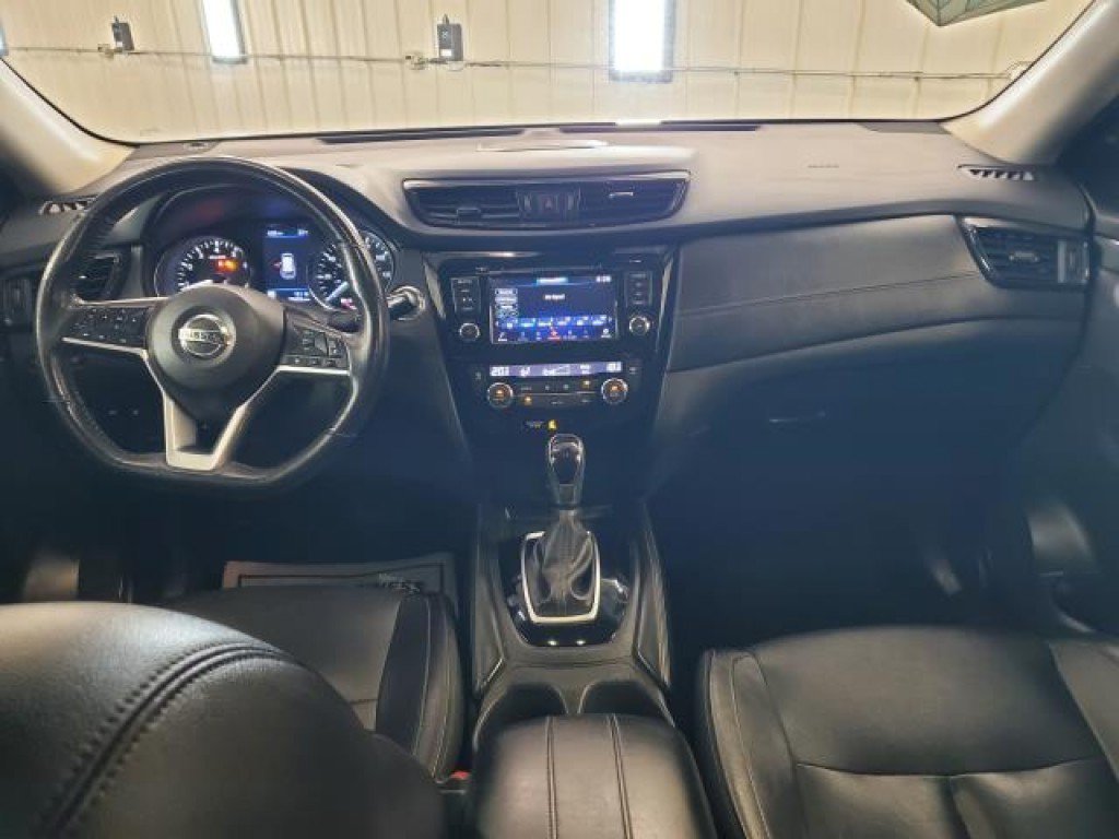 Used 2018 Nissan Rogue SL AWD/4WD image 11