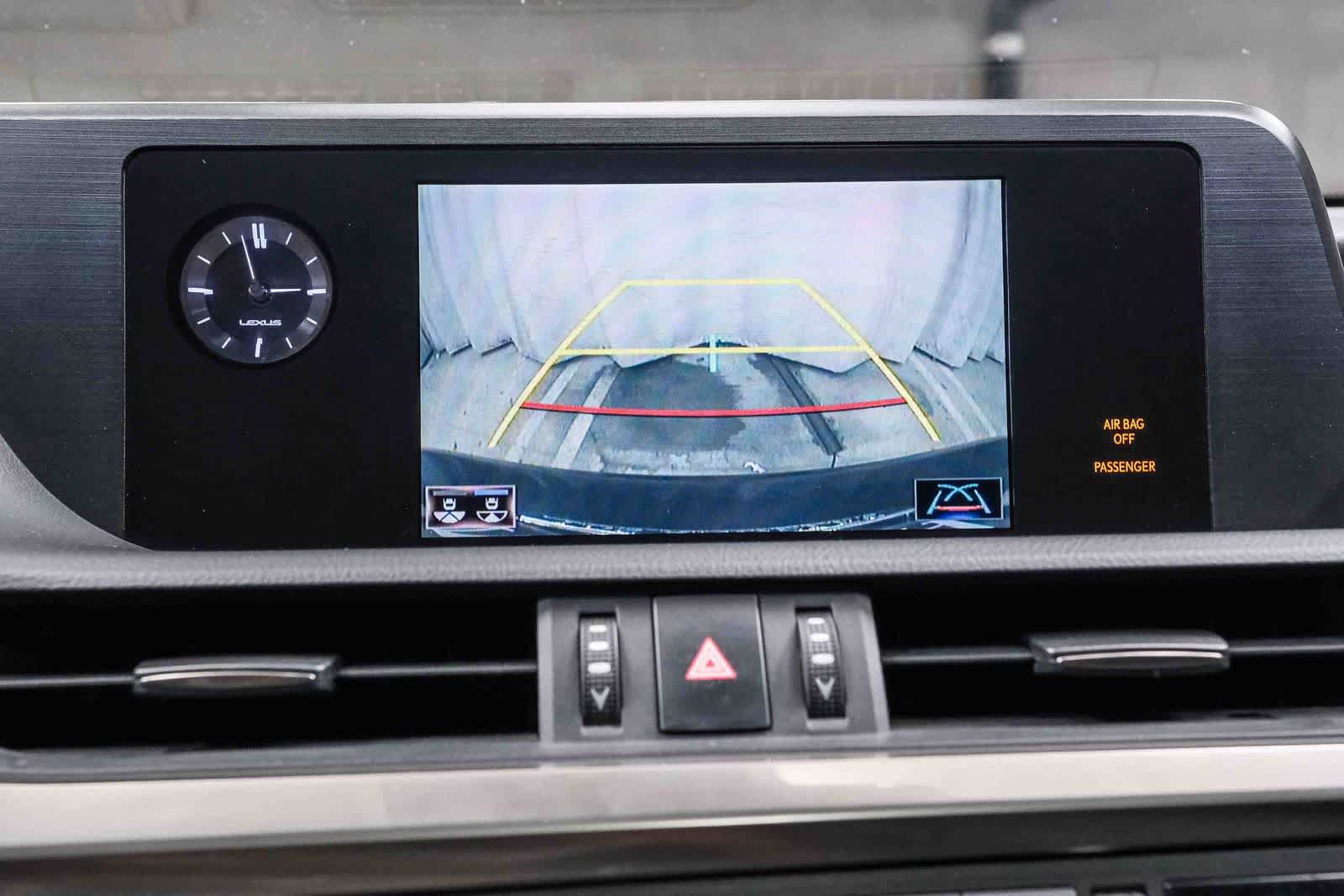 Used 2021 Lexus ES 300h w/ Premium Package FWD image 30