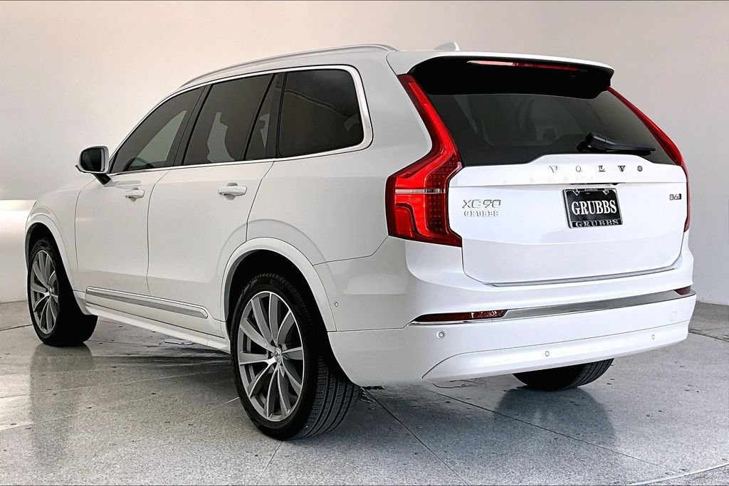 Certified 2025 Volvo XC90 B6 Plus w/ Protection Package Premier AWD/4WD image 15
