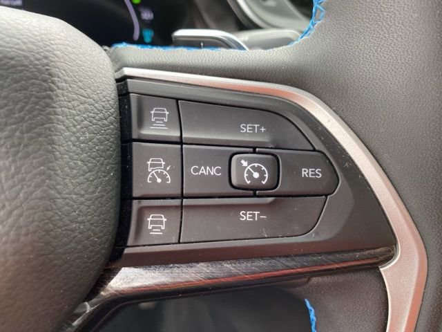 Used 2022 Jeep Grand Cherokee Trailhawk w/ Luxury Tech Group III AWD/4WD image 21