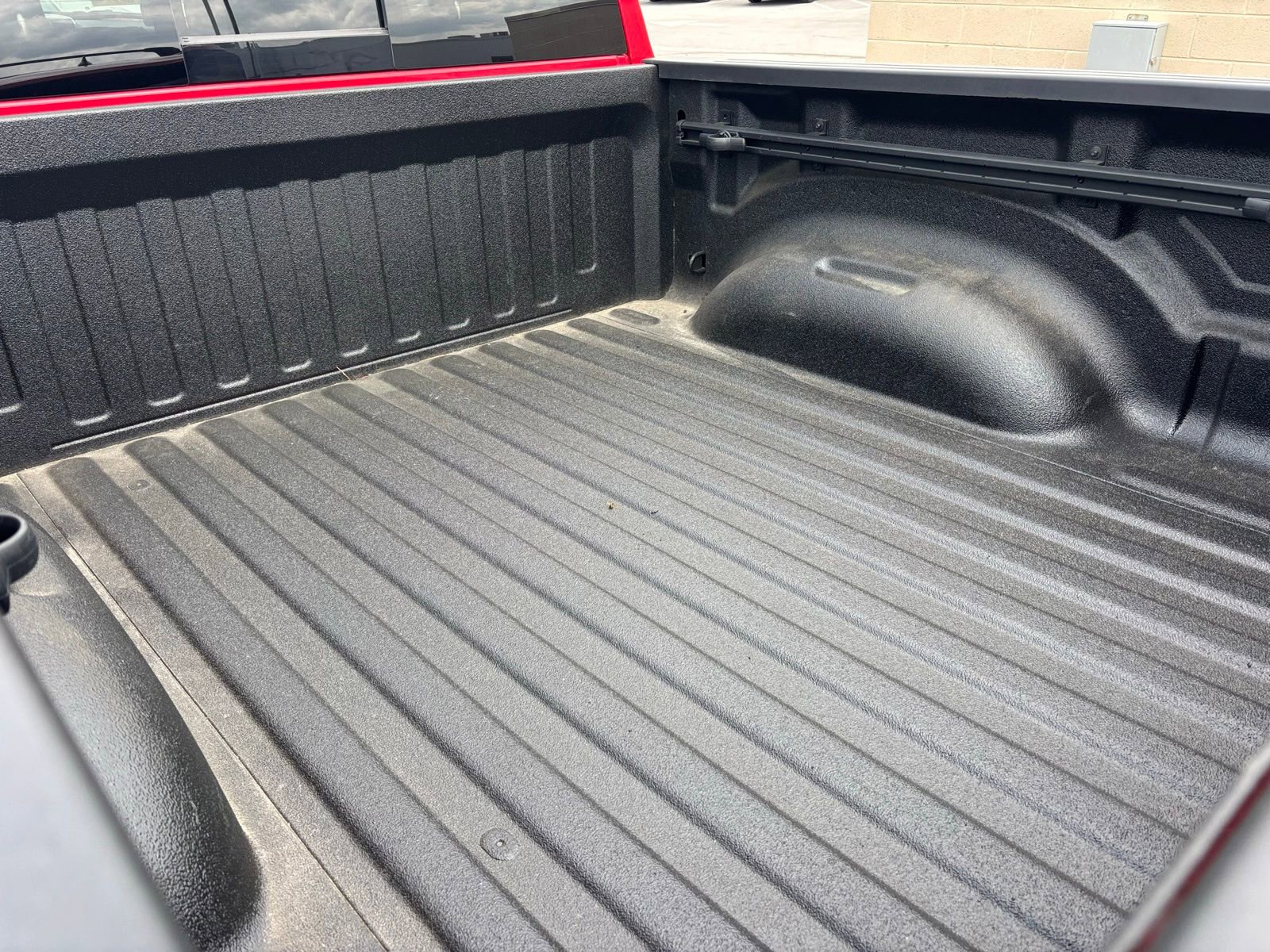 Used 2023 RAM 1500 Laramie AWD/4WD image 8