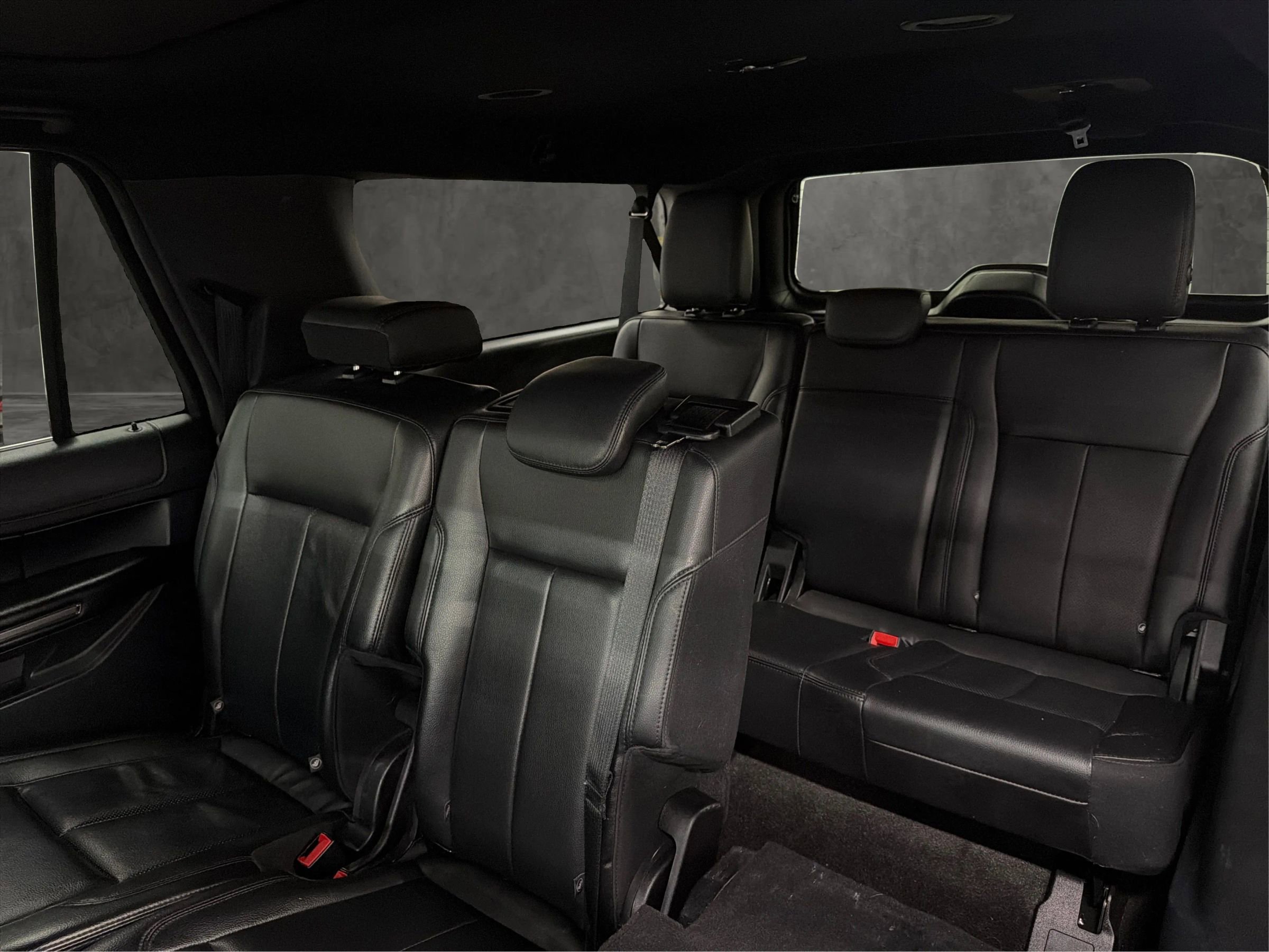 Used 2020 Ford Expedition Max XLT w/ Equipment Group 202A image 30