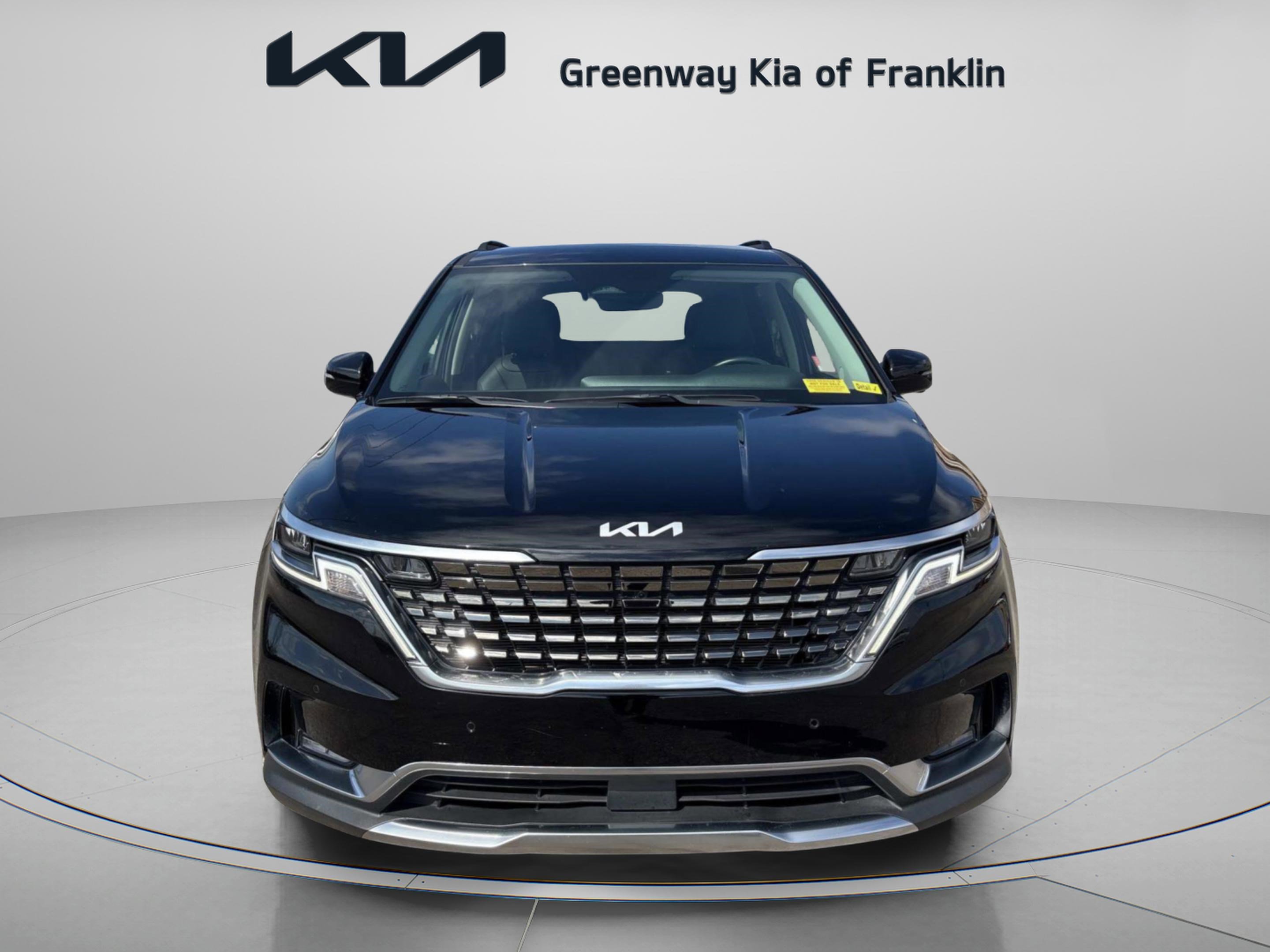 Used 2022 Kia Carnival SX image 2