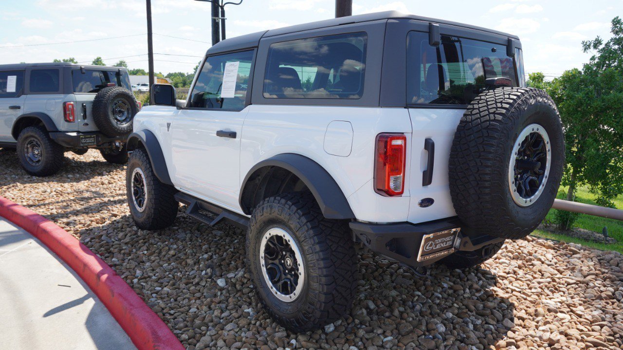 Used 2022 Ford Bronco 2-Door w/ Sasquatch Package AWD/4WD image 9