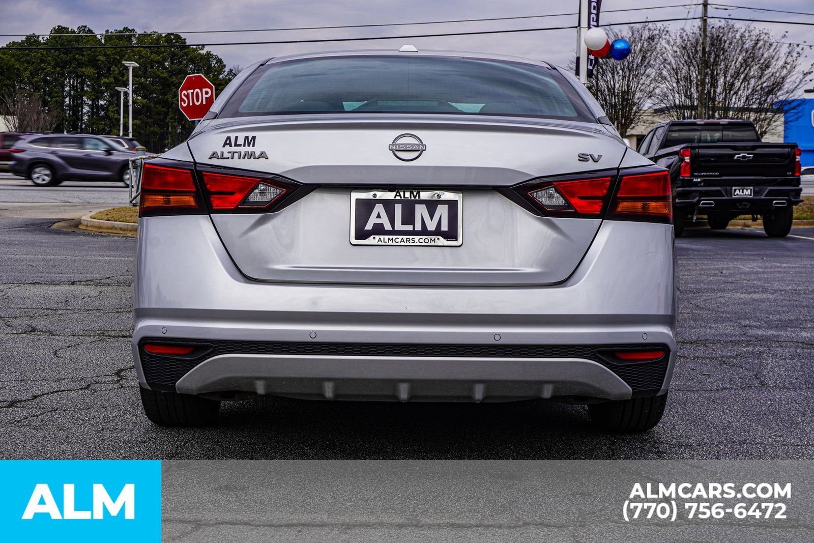 Used 2024 Nissan Altima 2.5 SV image 12