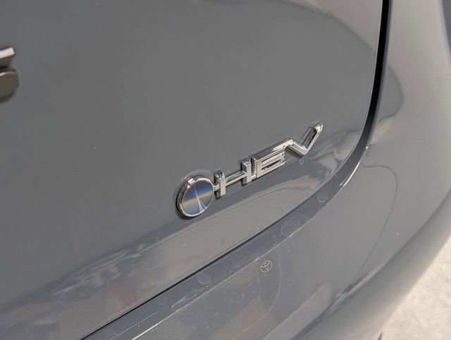 Used 2026 Toyota Prius XLE image 5