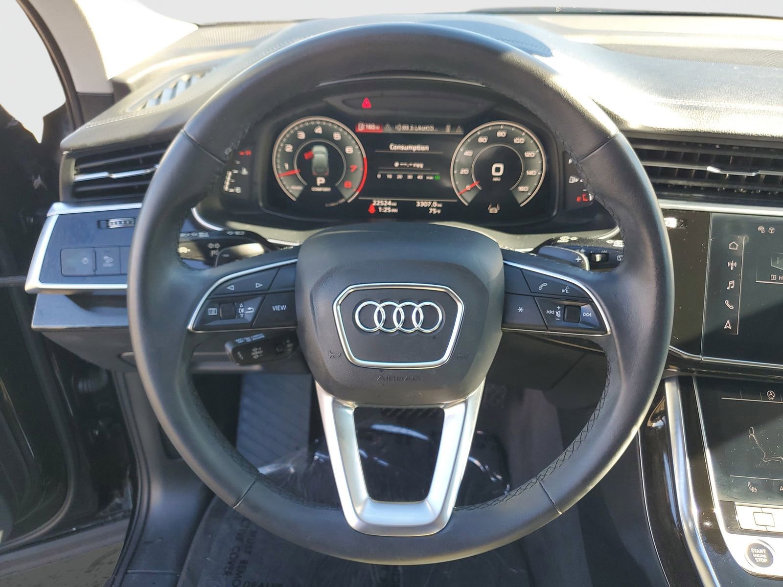 Used 2023 Audi Q7 3.0T Premium w/ Convenience Package image 26