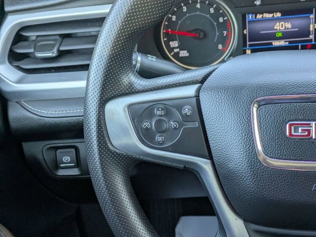 Used 2023 GMC Acadia SLE w/ Driver Convenience Package image 18