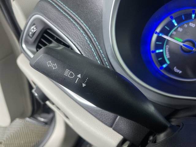 Used 2018 Chrysler Pacifica Limited w/ Advanced Safetytec Group image 30