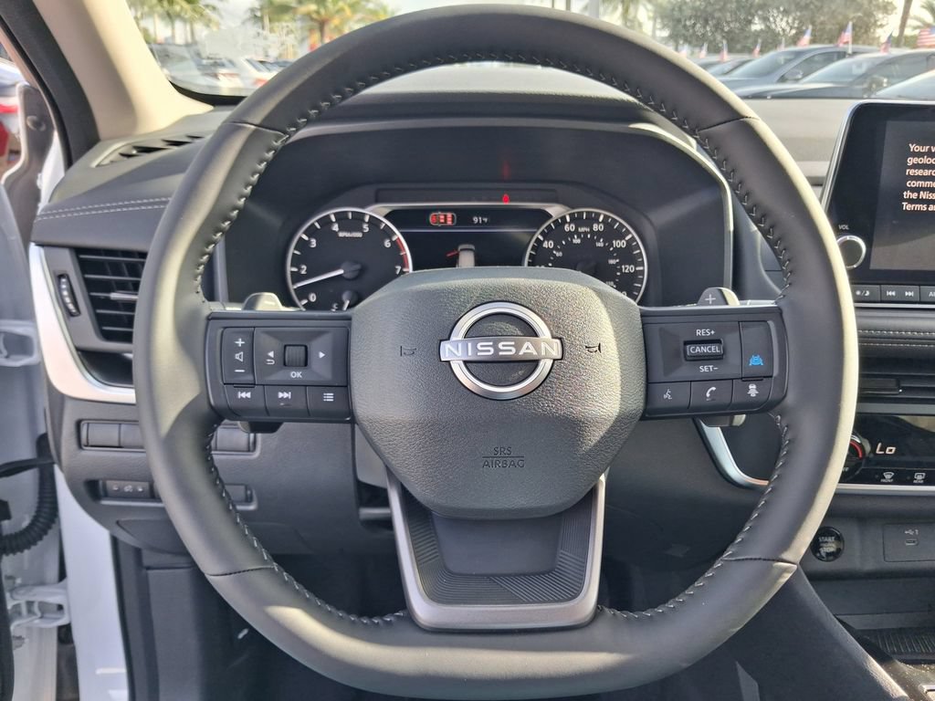 Certified 2026 Nissan Rogue SV FWD image 20