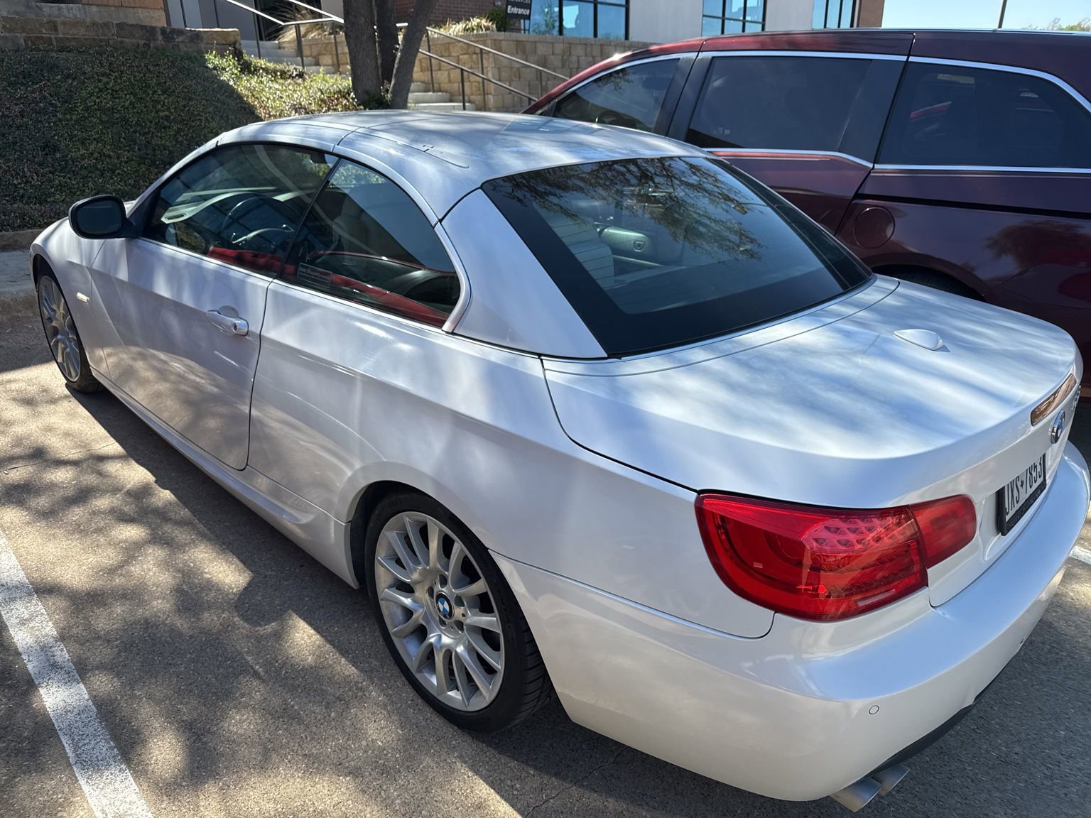Used 2013 BMW 328i Convertible image 3