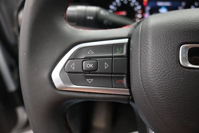 Used 2025 Jeep Compass Trailhawk AWD/4WD image 27