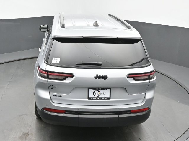 Used 2024 Jeep Grand Cherokee L Laredo AWD/4WD image 44