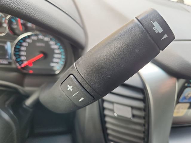 Used 2020 Chevrolet Suburban Premier RWD image 16