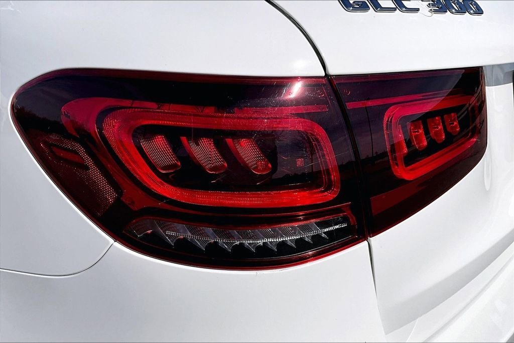 Used 2022 Mercedes-Benz GLC 300 image 32