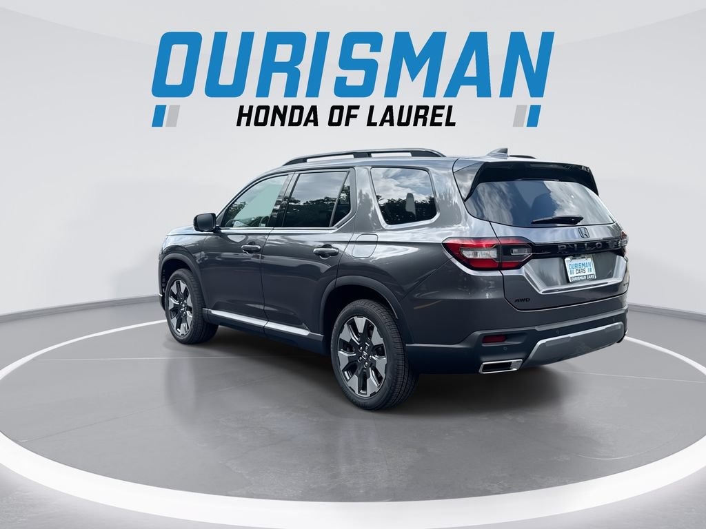 New 2026 Honda Pilot Touring image 6