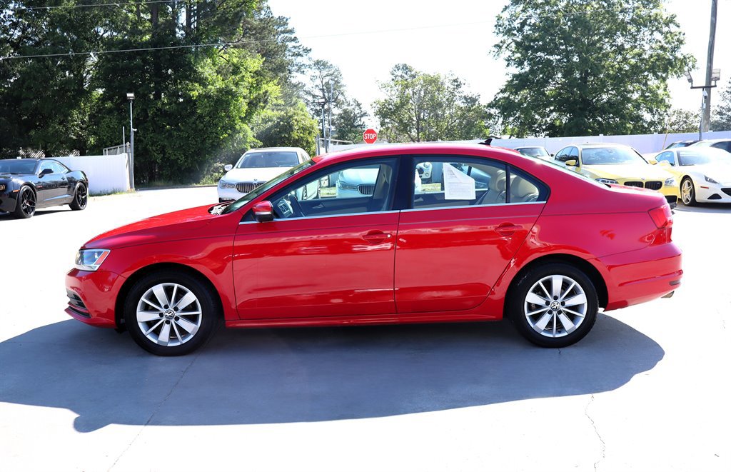 Used 2015 Volkswagen Jetta TDI SE FWD image 4