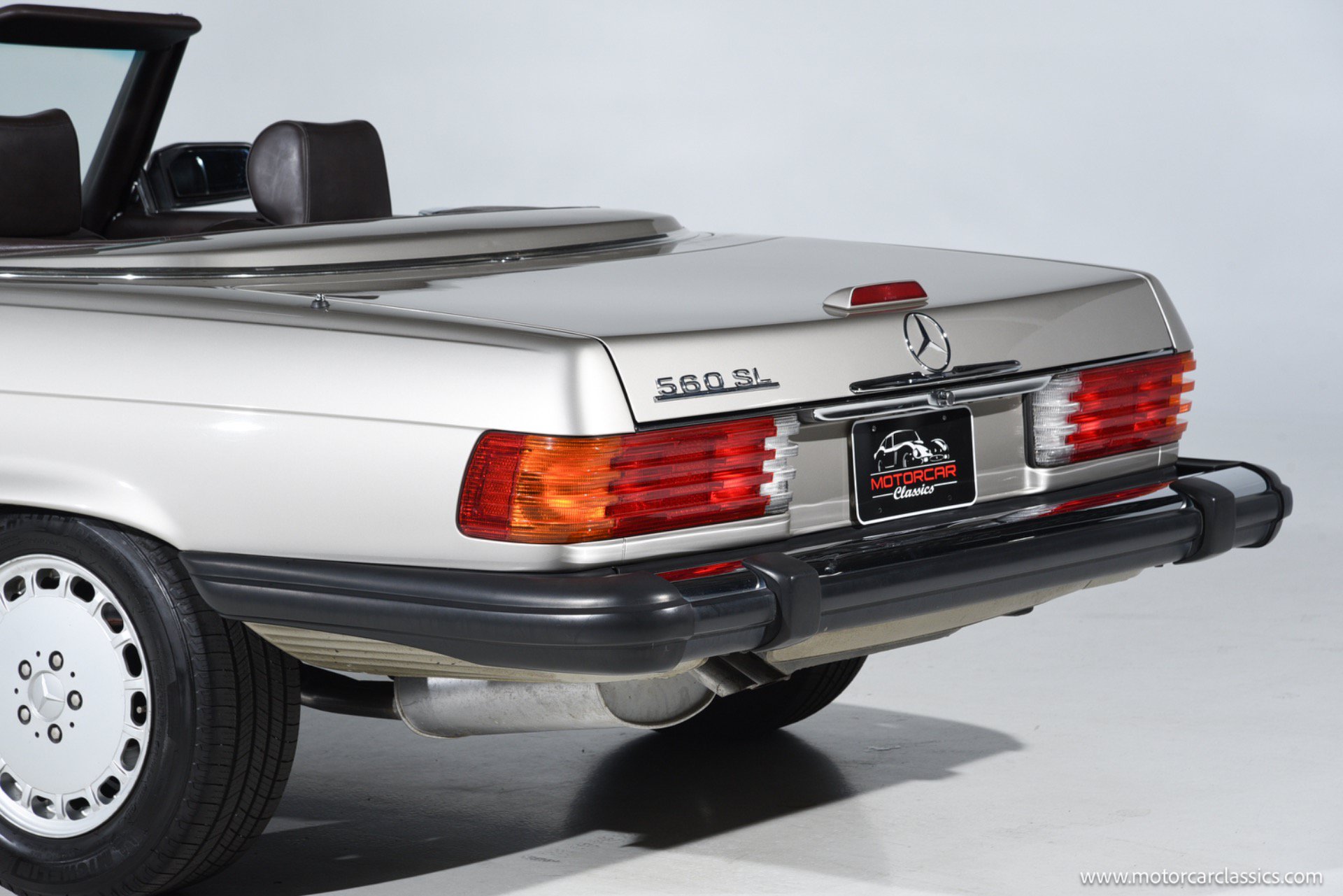 Used 1988 Mercedes-Benz 560 SL image 24