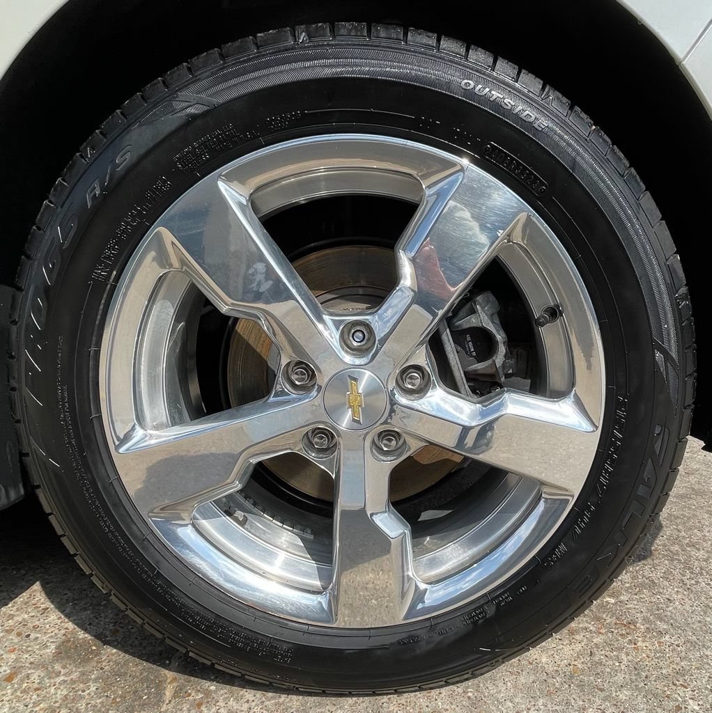 Used 2014 Chevrolet Volt Premium w/ Premium Trim Package FWD image 13