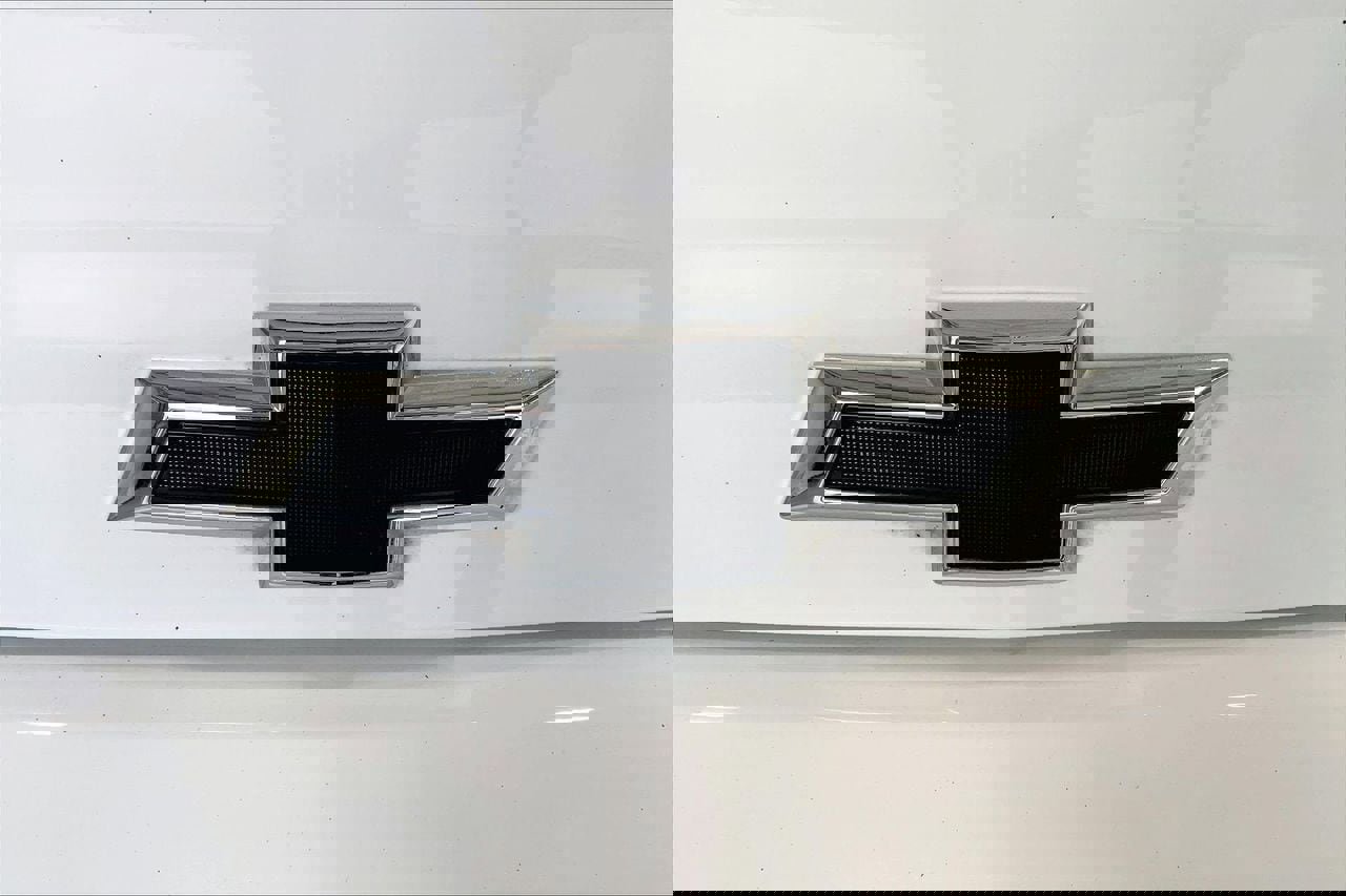 Used 2023 Chevrolet Camaro LT w/ RS Package image 29