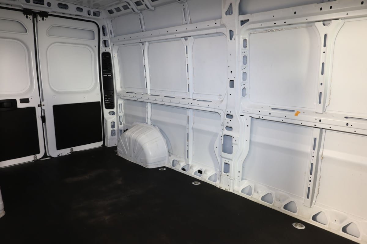 Used 2025 RAM ProMaster 2500 w/ Convenience Group FWD image 27
