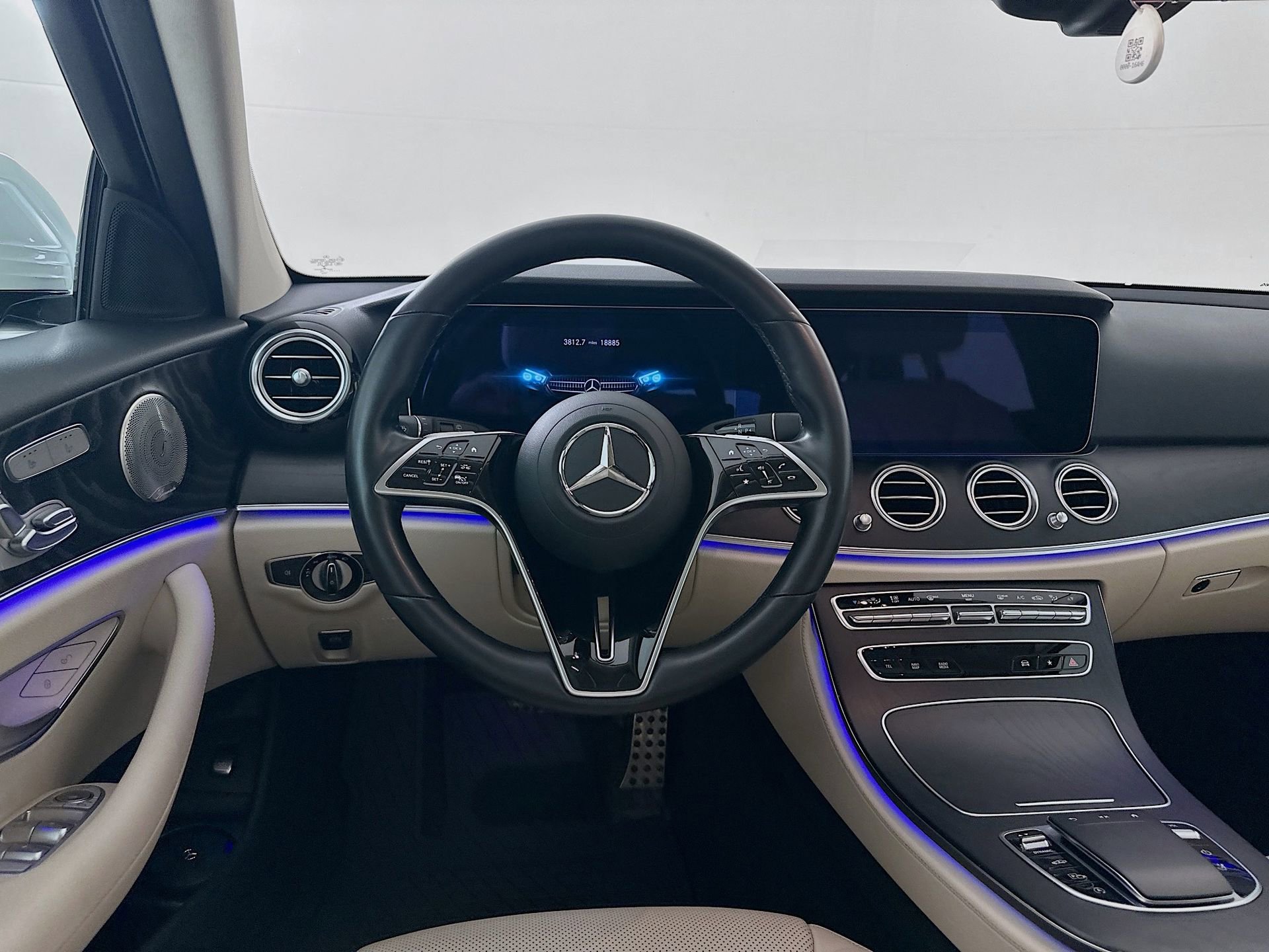 Certified 2022 Mercedes-Benz E 450 4MATIC All-Terrain Wagon image 25