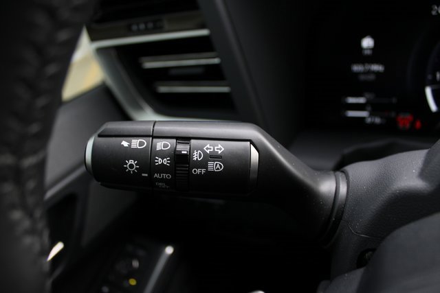 Used 2024 Lexus GX 550 image 20