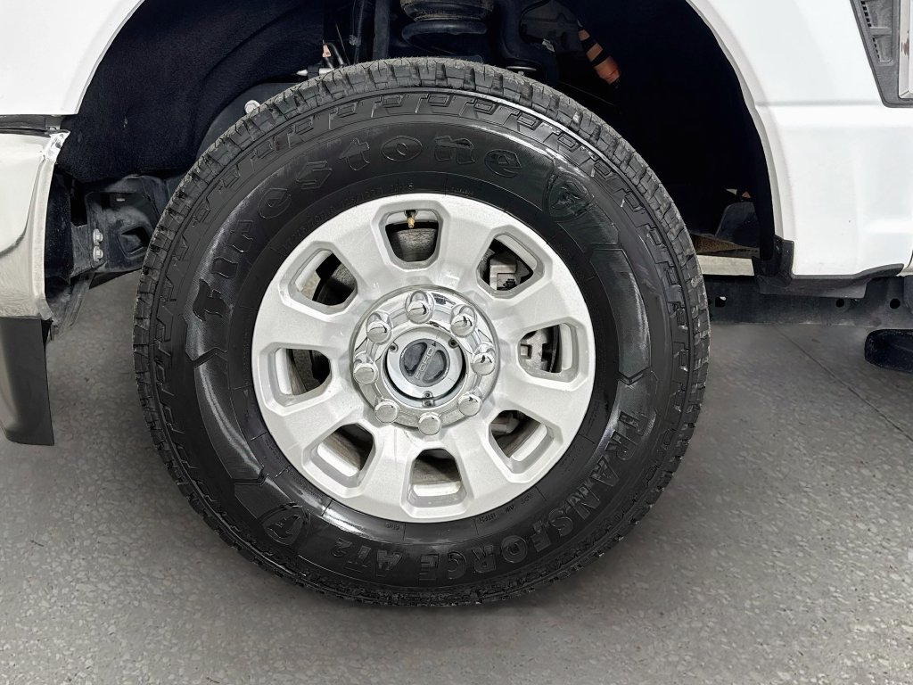 Used 2025 Ford F250 XLT w/ FX4 Off-Road Package AWD/4WD image 31
