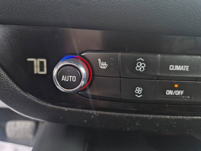 Used 2024 Buick Enclave Essence w/ Experience Buick Package FWD image 29