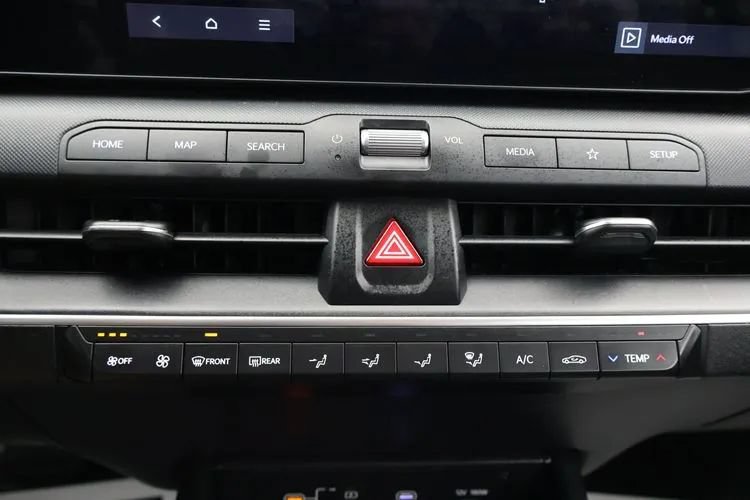 Used 2025 Kia K4 FWD image 31