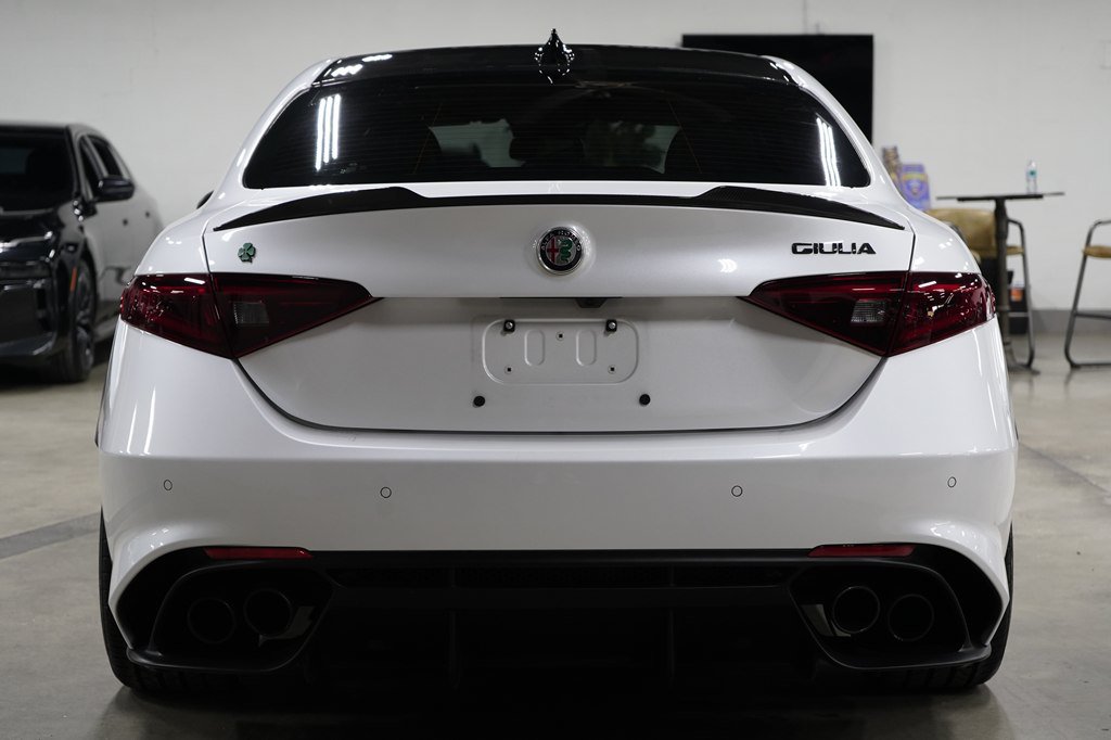 Used 2019 Alfa Romeo Giulia Quadrifoglio w/ Driver Assist Dynamic Package RWD image 4