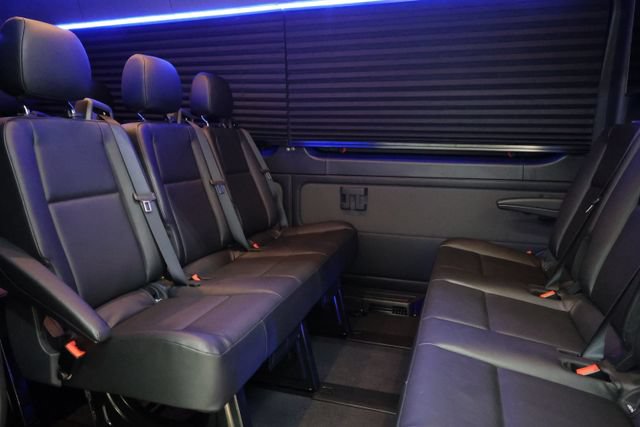 Used 2022 Mercedes-Benz Sprinter 2500 image 63