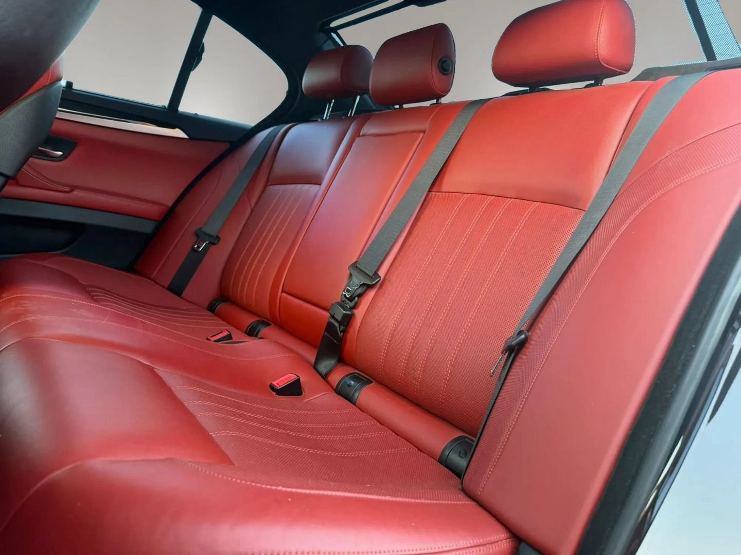 Used 2013 BMW M5 RWD image 13