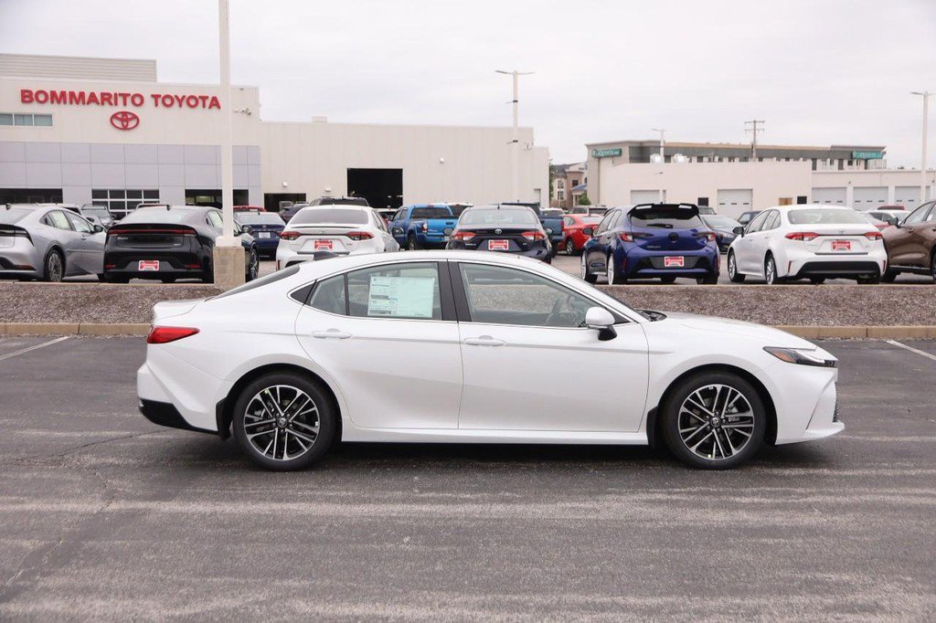 New 2026 Toyota Camry XLE FWD image 5