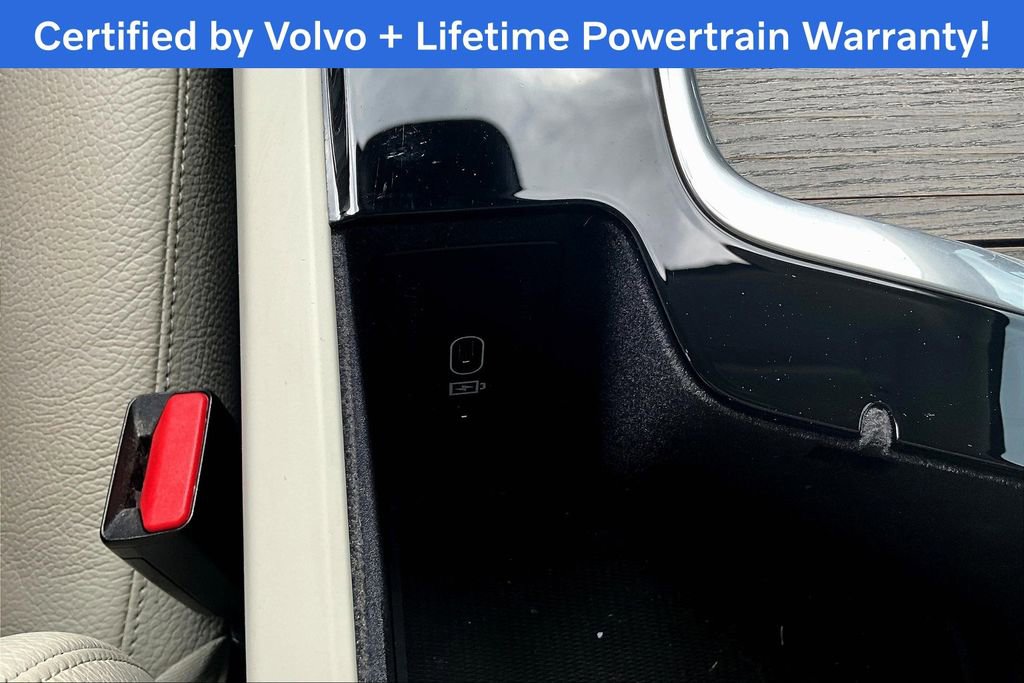Used 2024 Volvo XC90 T8 Plus w/ Protection Package Premier image 33