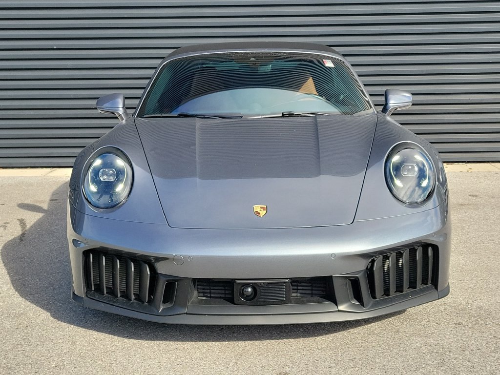 Certified 2026 Porsche 911 Carrera 4 GTS AWD/4WD image 10