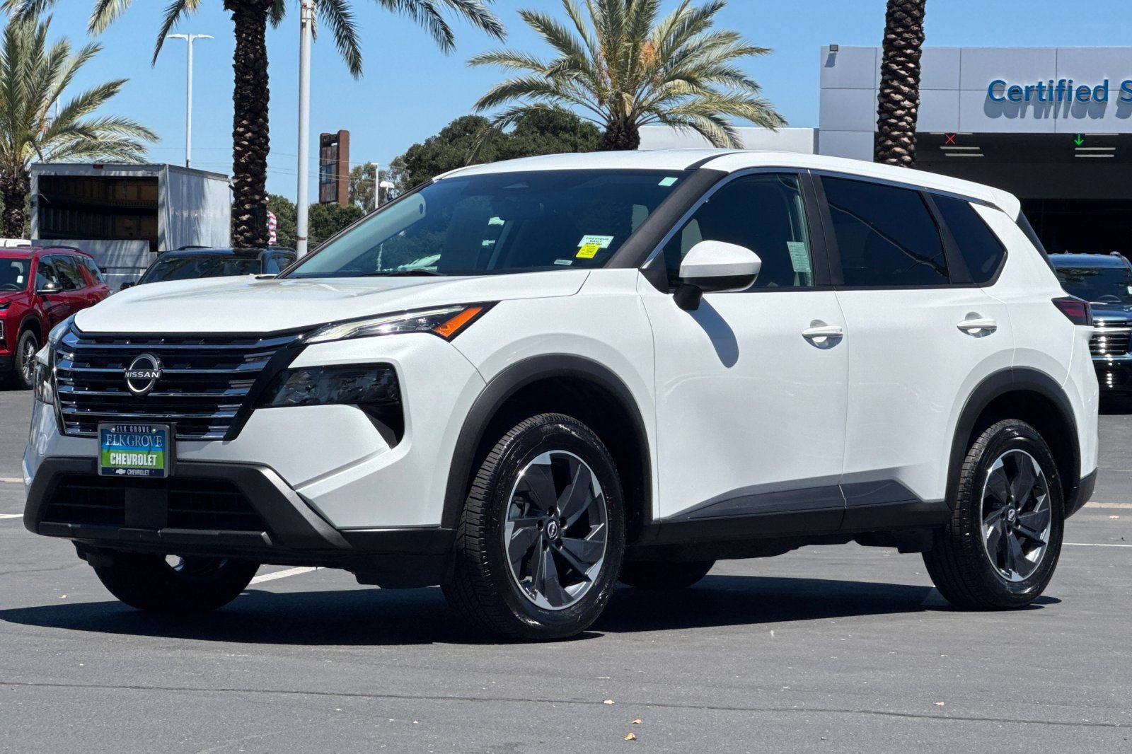 Used 2024 Nissan Rogue SV FWD image 7
