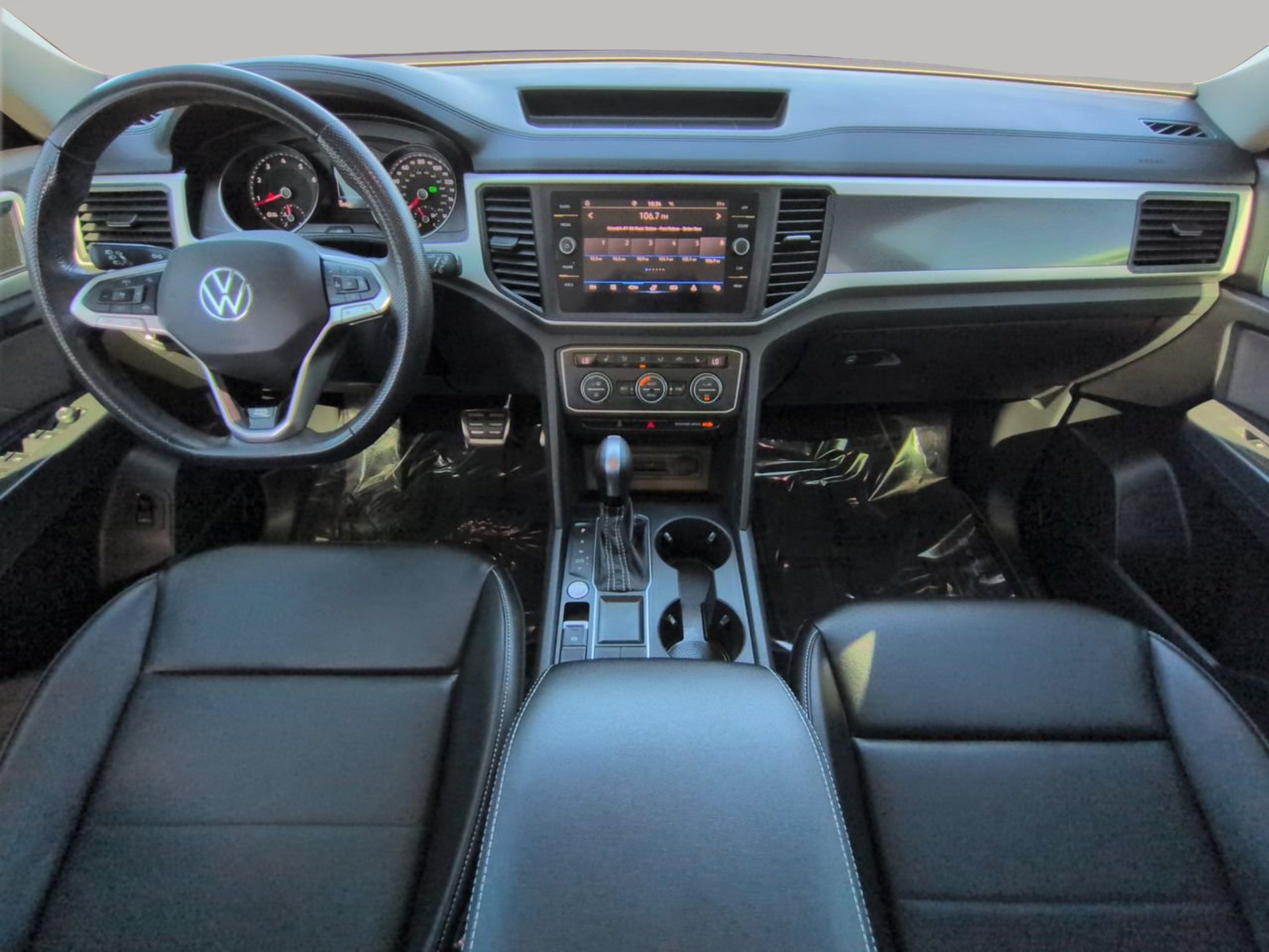 Used 2021 Volkswagen Atlas SE FWD image 4
