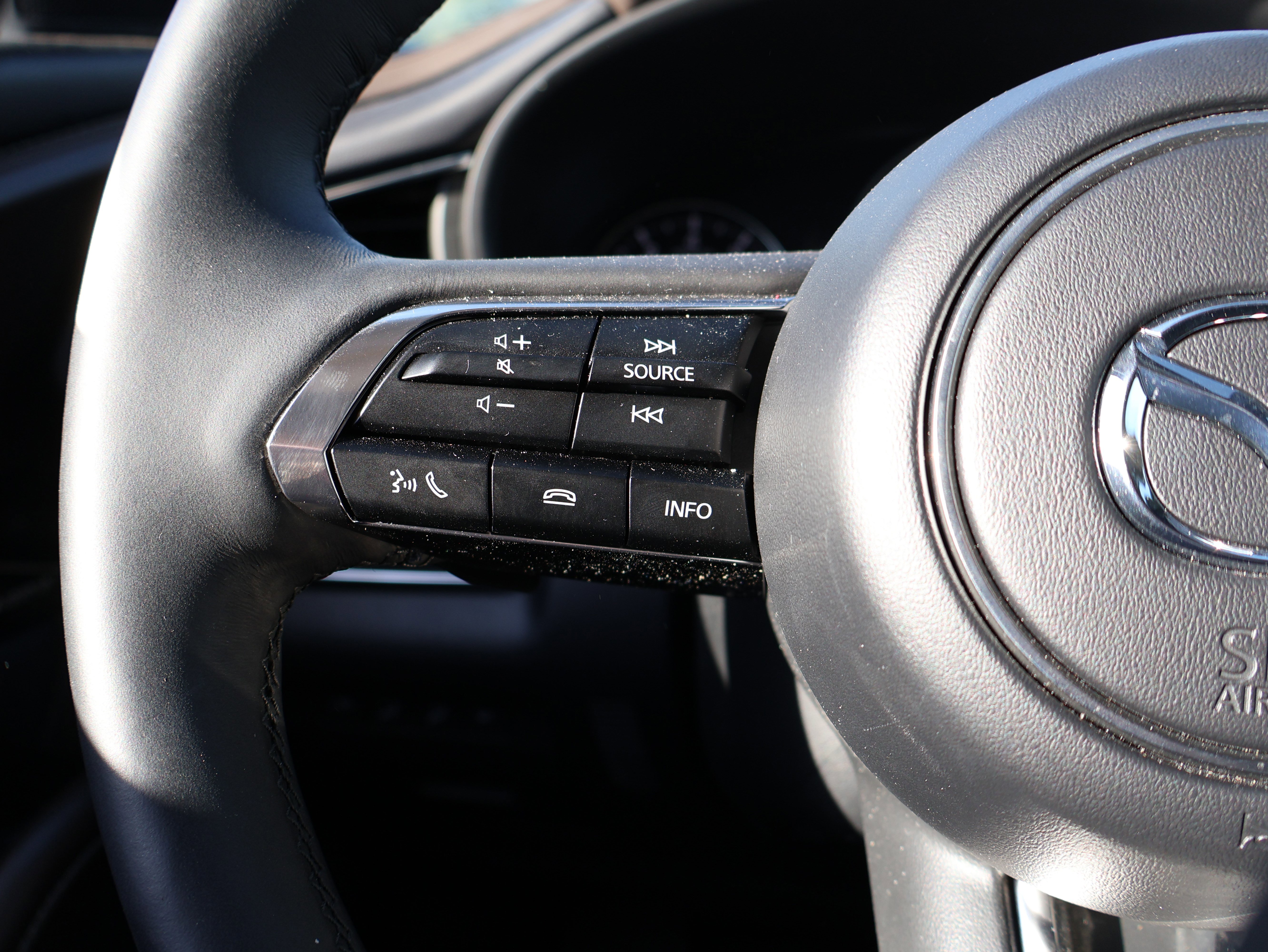 Certified 2025 MAZDA CX-30 2.5 Turbo w/ Premium Plus Pkg image 35