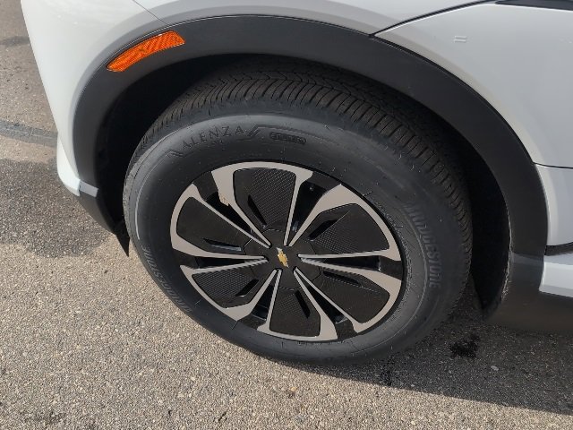 New 2025 Chevrolet Blazer EV LT image 12