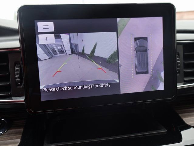 Used 2021 Ford Explorer Limited w/ Hybrid Equipment Group 310A AWD/4WD image 28