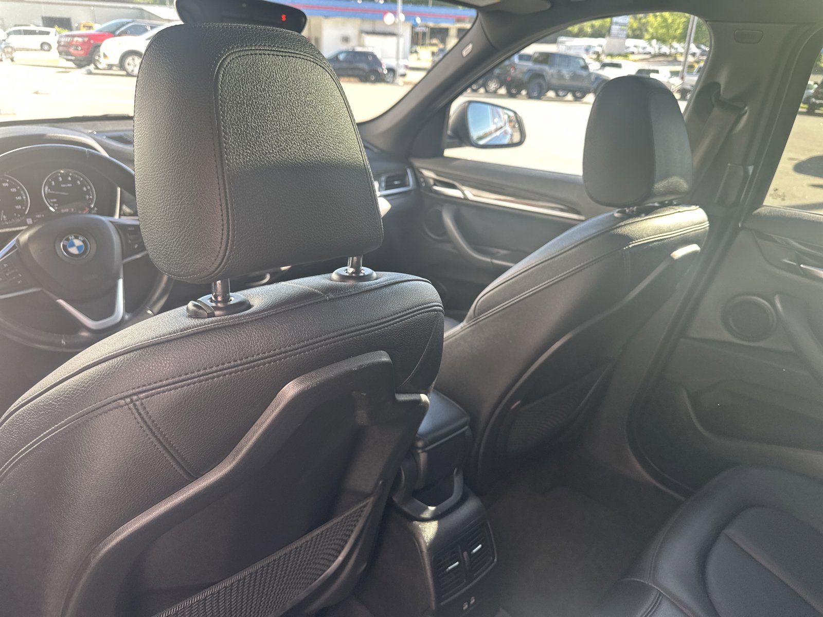 Used 2019 BMW X1 xDrive28i w/ Convenience Package AWD/4WD image 25