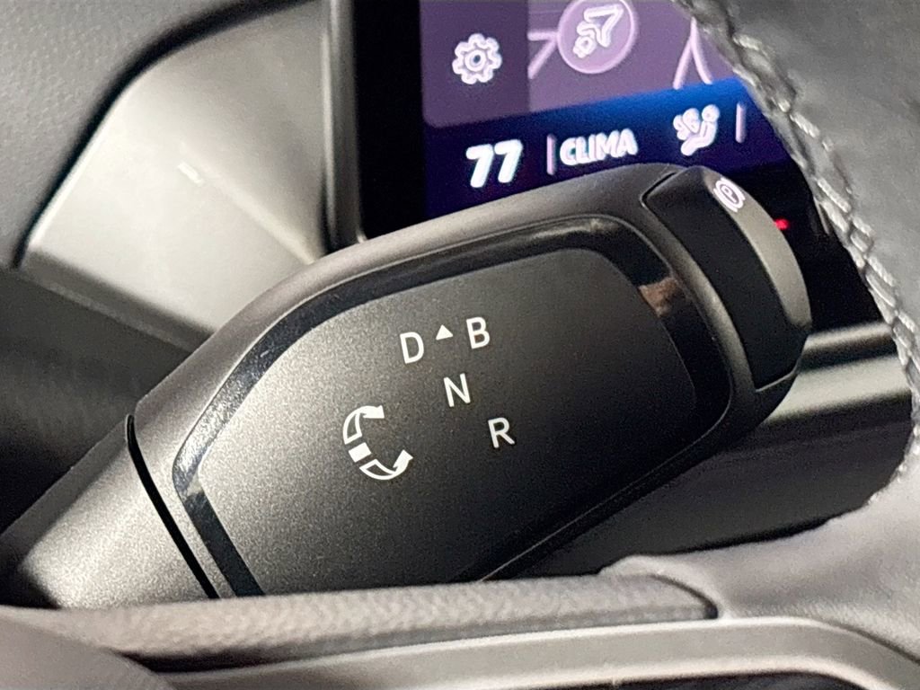 Certified 2024 Volkswagen ID.4 Pro S image 19