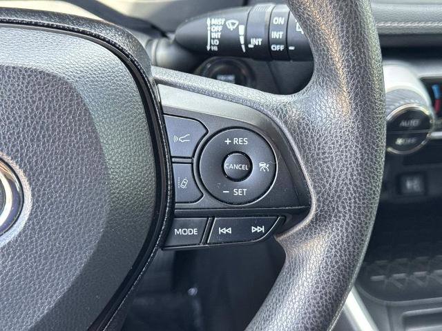 Used 2019 Toyota RAV4 XLE image 11