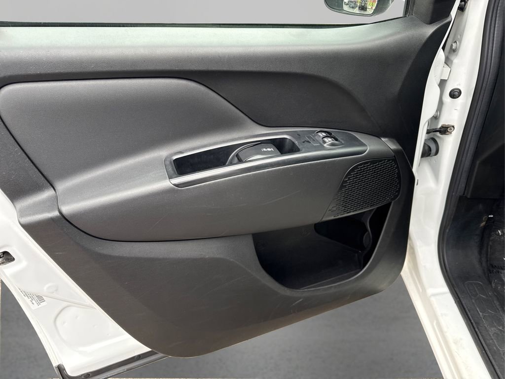 Used 2016 RAM ProMaster City Tradesman SLT w/ Rear Back-up Camera Group image 22